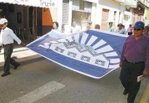 Trabajadores administrativos de EducaciÃƒÂ³n se suman a huelga nacional indefinida