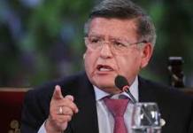 CÃƒÂ©sar AcuÃƒÂ±a plantea Ã¢â‚¬Å“muerte civilÃ¢â‚¬Â para los corruptos