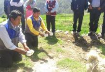 TRABAJADORES DE LA OBRA CONSTRUCCION DEL CAMPO DEPORTIVO BARRIO AZUL, REALIZARON Ã¢â‚¬Å“PAGO A LA TIERRAÃ¢â‚¬Â
