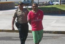 TACNA: DETIENEN A HOMBRE EBRIO QUE ATACÃ“ CON PICO DE BOTELLA A CÃ“NYUGE