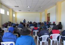 CALACOA: ALCALDE SE REUNIO CON AUTORIDADES Y POBLADORES DE TITIRE E INFORMO SOBRE INICIO DEL PROYECTO AGUA POTABLE