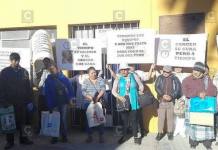 AREQUIPA: PACIENTES PROTESTAN POR FALTA DE TURNOS EN RADIOTERAPIA