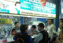 â€œLA MOQUEGUANITAâ€ : INCAUTAN CELULARES ROBADOS Y EQUIPOS PARA SU DESBLOQUEO
