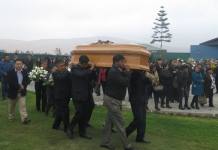TACNA: JUEZA ATROPELLADA POR MOTO FUE SEPULTADA POR FAMILIARES Y AMIGOS