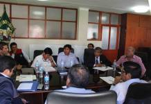 GOBERNADOR REGIONAL SE REUNIÃ“ CON CONGRESISTA ZEBALLOS Y ALCALDES DE MOQUEGUA