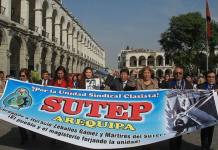 AREQUIPA: CRISIS EN EL SUTEP POR ENFRENTAMIENTO DE SUS DIRIGENTES