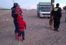 AREQUIPA: CAMIÃ“N LECHERO ATROPELLA A NIÃ‘A Y LA DEJA SIN VIDA