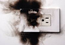 SE DEBEN REVISAR LAS INSTALACIONES ELÃ‰CTRICAS DEL HOGAR PARA PREVENIR ACCIDENTES