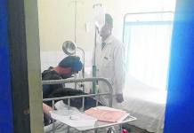 PUNO: UNIVERSITARIOS SE PASAN DE COPAS Y SE QUEDAN DORMIDOS EN LA CALLE