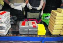 PUNO: ABANDONAN 200 KILOS DE DROGA EN CAMIONETA EN LA CARRETERA A ILAVE