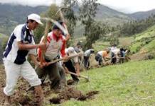 PASACALLE DE LA AMISTAD Y ENTREGA DE TÃTULOS DE PROPIEDAD EN EL DÃA DEL CAMPESINO