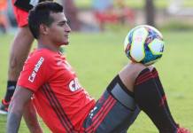 MIGUEL TRAUCO: SEVILLA Y OLYMPIQUE INTERESADOS EN EL LATERAL PERUANO