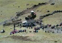 CUSCO: CAMIÃ“N CAE POR PENDIENTE DEJANDO AL MENOS UN FALLECIDO