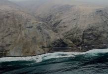 AREQUIPA: VEHÃCULOS CONTINÃšAN VARADOS EN LA PANAMERICANA SUR