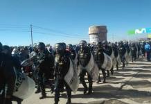 PUNO: SUSPENDEN DERECHOS CONSTITUCIONALES EN JULIACA POR TOMA DE AEROPUERTO