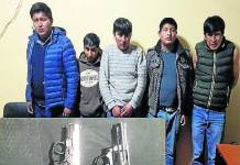 PUNO: POLICÃA DETIENE A PRESUNTOS INTEGRANTES DE "LOS TOPOS" EN UNA CANTINA