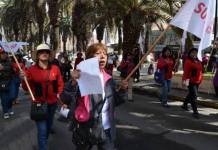 TACNA: MAESTROS BLOQUEARON SALIDA NORTE