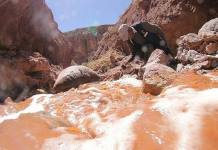 AREQUIPA: POR COLAPSO DE CANAL, 150 MIL POBLADORES CONSUMÃAN AGUA SALADA