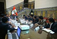AREQUIPA: PPK PROMETE A ACELERAR PROYECTOS DE TRANSPORTE