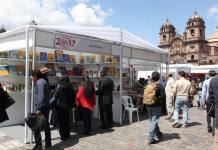 CUSCO: MÃS DE 100 MIL PERSONAS VISITARON LA FERIA DEL LIBRO