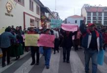 PUNO: POBLADORES DE ACORA EMITEN PRONUNCIAMIENTO EN APOYO A IVAN FLORES