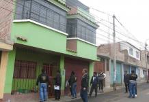 TACNA: POLICÃAS Y FISCAL ALLANAN DOS CASAS POR PRESUNTO SECUESTRO Y ENCUENTRAN DOS NIÃ‘OS