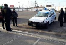 TACNA: ASALTANTES REALIZAN SEIS DISPAROS CONTRA TAXI DONDE VIAJABA COMERCIANTE