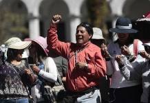 AREQUIPA: PREVÃ‰N QUE HABRÃ PROBLEMAS EN PAGO DE MAESTROS QUE TERMINEN LABORES EN EL 2018