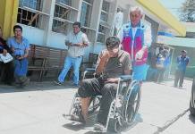 TACNA: JOVEN ES ATACADO POR MALEANTES Y LUEGO POR PERROS