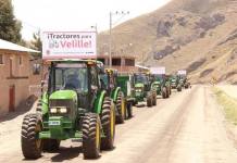 CUSCO: DOTAN DE TRACTORES AGRÃCOLAS A COMUNEROS DE VELILLE