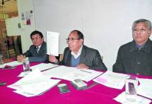 PUNO: GERENTE MUNICIPAL DE SAN ROMÃN SE NIEGA A RENUNCIAR AL CARGO