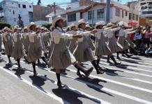 MOQUEGUA: CIENTOS DE ESCOLARES MARCHARON POR EL 476Â° ANIVERSARIO