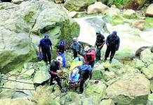 AREQUIPA: ADOLESCENTE SE AHOGA EN EL RÃO OCOÃ‘A AL RESBALAR CUANDO LAVABA ROPA