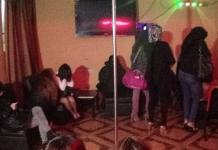AREQUIPA: CLAUSURAN PROSTÃBULO CLANDESTINO QUE TENÃA COMO FACHADA UNA FERRETERÃA