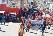 MOQUEGUA: TRABAJADORES DE SOUTHERN IMPIDIERON PASO DE TRENES