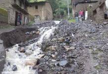 CUSCO: DESBORDE DEJA 10 VIVIENDAS AFECTADAS