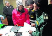 PUNO: FALSOS AGENTES DE ADUANAS ASALTARON UN BUS EN SAN ANTÃ“N