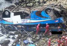 LIMA: BUS QUE CAYÃ“ AL ABISMO REGISTRA FALTA MUY GRAVE POR LÃMITE DE VELOCIDAD