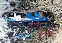 LIMA: DOS FAMILIAS ENTERAS PERDIERON LA VIDA EN ACCIDENTE