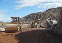 MOQUEGUA: TRABAJADORES DE CONSORCIO VIAL DEL SUR ACATAN PARALIZACIÃ“N EN OBRA