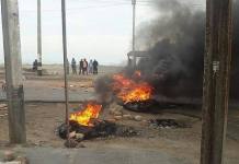 ILO: PESCADORES ARTESANALES BLOQUEAN LAS CARRETERAS DE LA CIUDAD