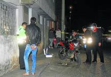 AREQUIPA: CAE MARCA TRUJILLANO CUANDO INTENTABA ROBAR CARTERA A MUJER