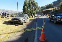 CUSCO: MATAN A CONDUCTOR Y ABANDONAN SU CUERPO AL LADO DE CARRETERA