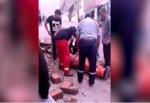 ILO: OBRERO SOBREVIVE DE MILAGRO TRAS CAER DEL SEGUNDO PISO DE VIVIENDA