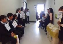 MOQUEGUA: ADMINISTRATIVOS DEL HOSPITAL DE CONTINGENCIA PROTESTAN POR PAGOS