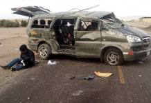 TACNA: TRES MUERTOS Y SIETE HERIDOS EN CHOQUE Y VUELCO DE MINIVÁN LLENO DE PASAJEROS