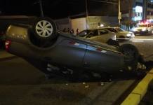 MOQUEGUA: CHOQUE DE AUTOS POR PLAZA VEA DEJA DOS HERIDOS