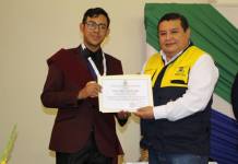MOQUEGUA: ALCALDE REAFIRMÃ“ SU APOYO DE ENCAMINAR INICIATIVAS DE LOS JÃ“VENES PARA MEJORAR SUS CONDICIONES DE VIDA