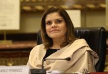 LIMA: MERCÃ‰DES ARAOZ â€œESTÃ DISPUESTAâ€ A ASUMIR COMO PRESIDENTA INTERINA, SEGÃšN GILBERT VIOLETA