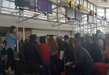 TACNA: TACNEÃ‘OS VARADOS EN AEROPUERTO DE CHILE